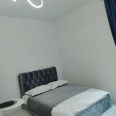 Blue Condo Otopeni Εξωτερικό φωτογραφία